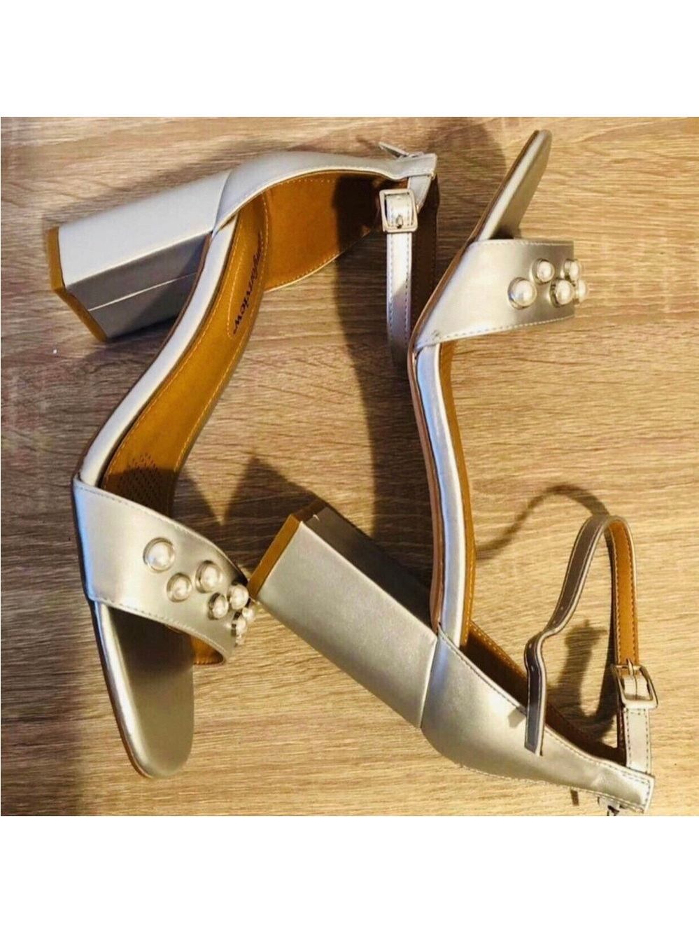 Size 10W Comfortview Sexy Silver Chunky Heels with Pearl Details Women’s - Picture 2 of 7